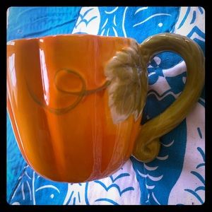 Pumpkin mugs. Set of 4